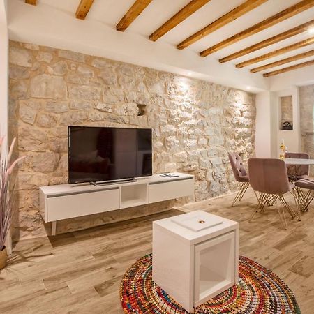 Villa Old Stone House Gp Podstrana Exterior foto