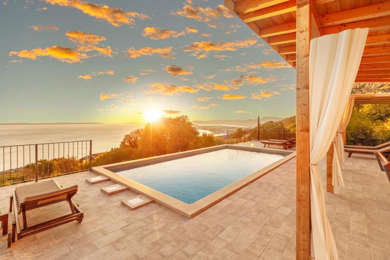 Villa Old Stone House Gp Podstrana Exterior foto